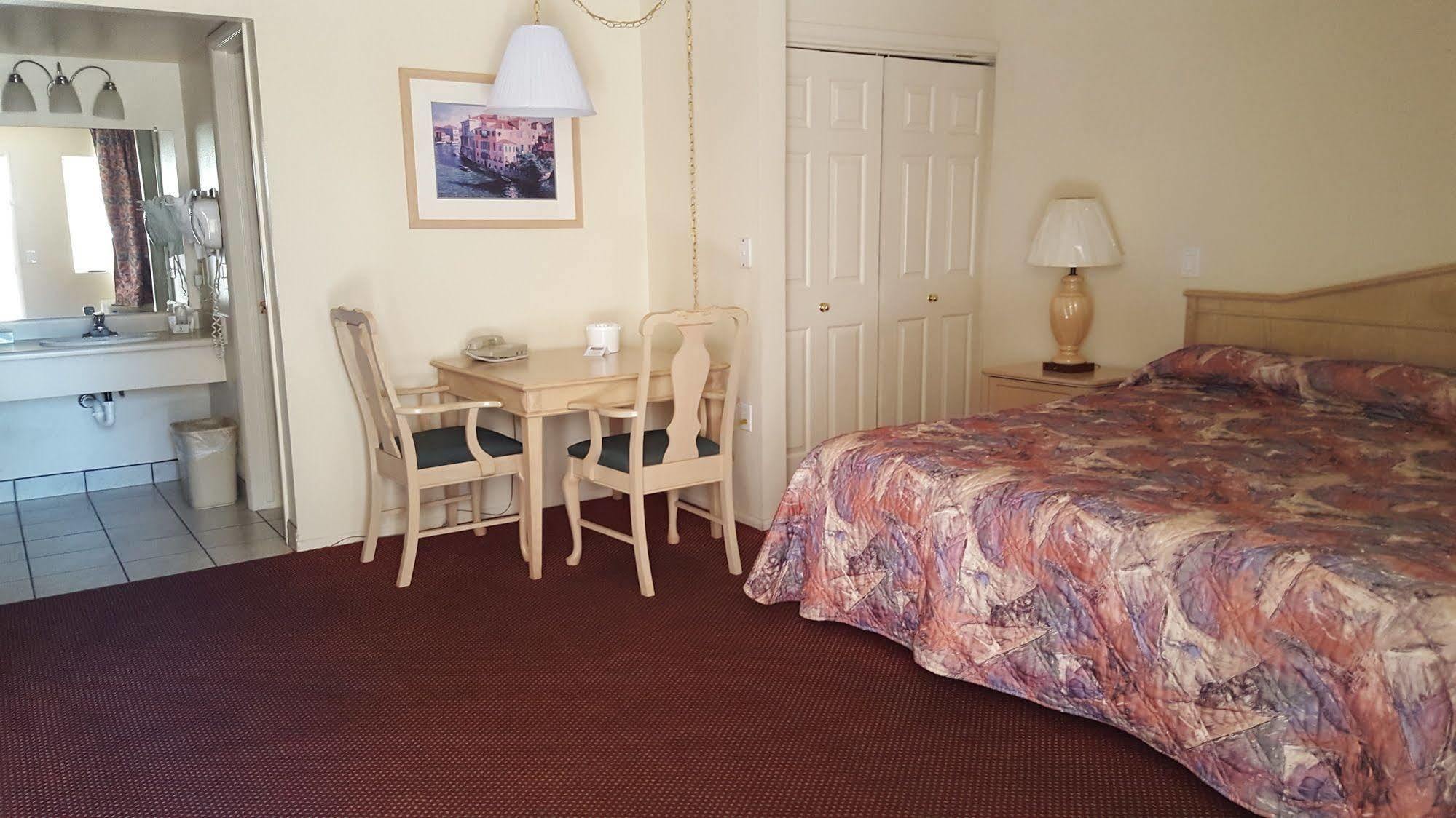 Sway Hotel Lake Havasu City Eksteriør billede